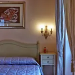 Chiaro Di Luna Viale Italia 4* ساساري