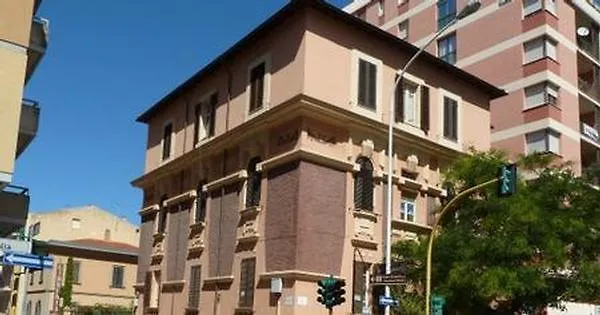 Chiaro Di Luna Viale Italia