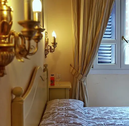 Chiaro Di Luna Viale Italia