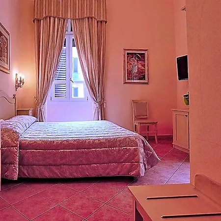 Chiaro Di Luna Viale Italia 4*