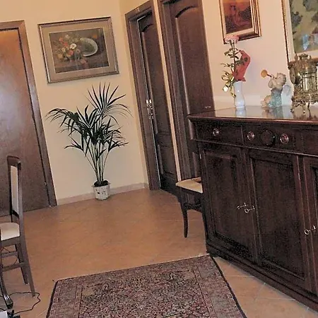 Chiaro Di Luna Viale Italia Penzion Sassari