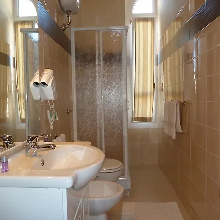 Pensionat Chiaro Di Luna