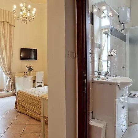 Chiaro Di Luna Viale Italia 4*