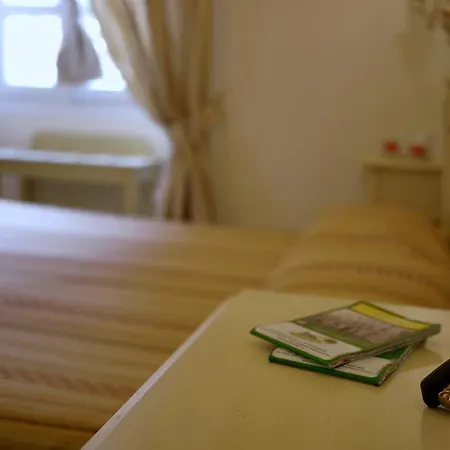 Chiaro Di Luna Pensionat Sassari